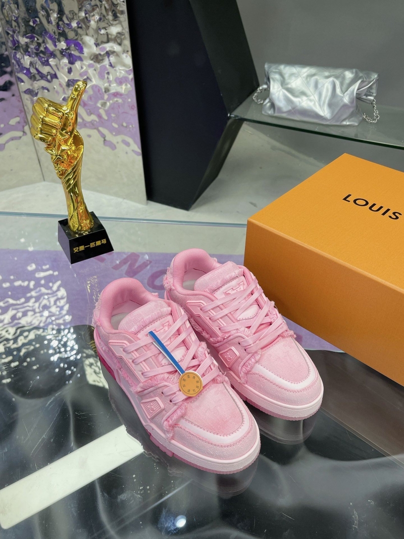 Louis Vuitton Sneakers